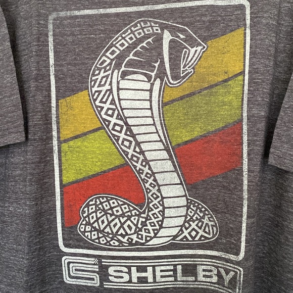 NEW Shelby Cobra Distressed Retro Striped Logo Tee Short Sleeve Gray Mens 2XL - Picture 2 of 4